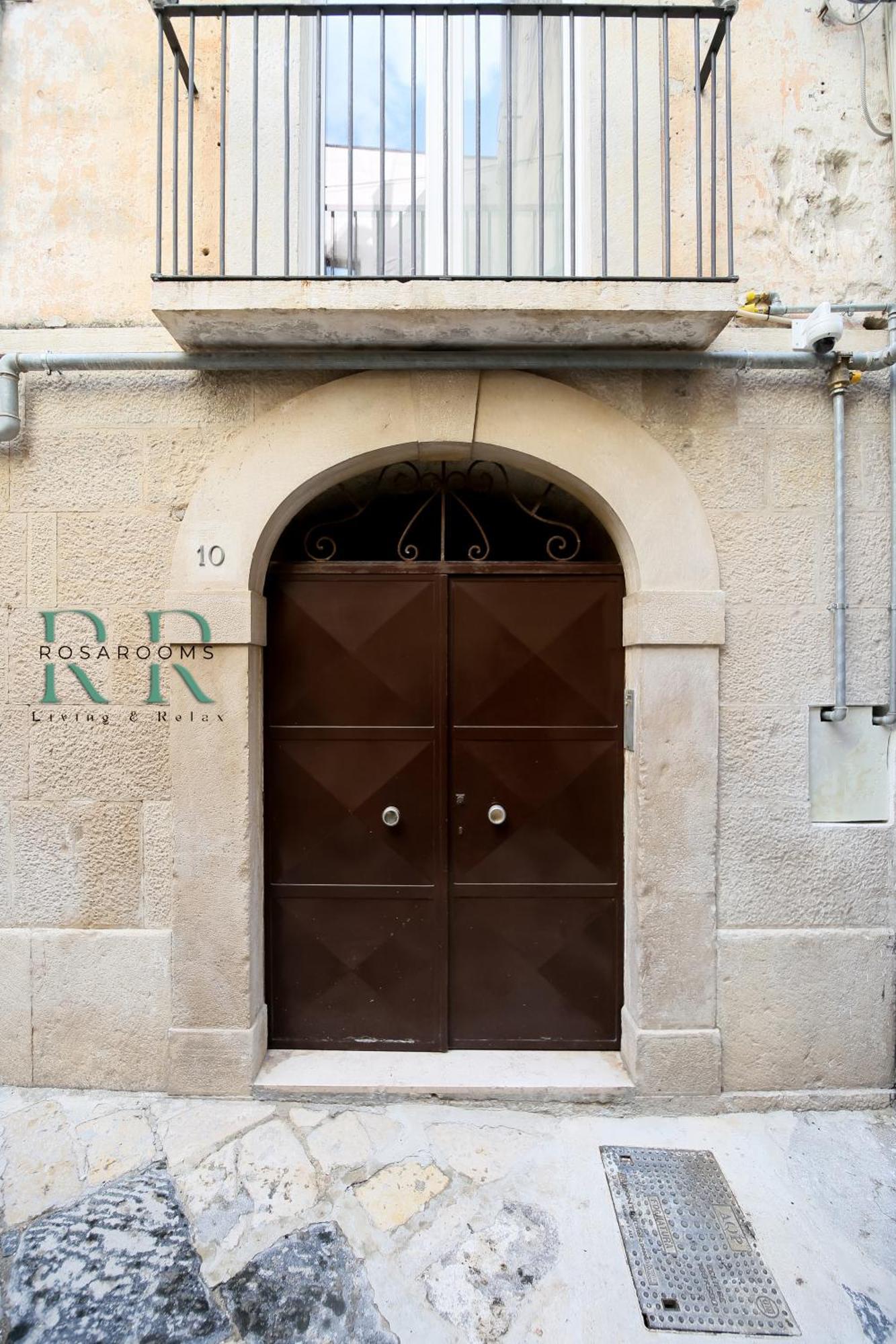 Rosa Rooms - Living & Relax - Family House Bisceglie Kültér fotó